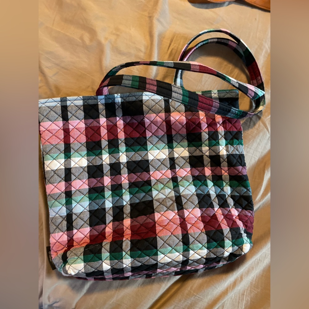 Plaid holiday Vera Bradley tote - Picture 1 of 1